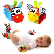 Conjunto de meias de pulso de brinquedo, meias macias fofas de desenho animado com chocalho para bebês meninos meninas brinquedos infantis de pelúcia para recém-nascidos 2024 - compre barato