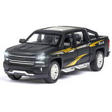 Camión Pickup SILVERADO V8 a escala 1:32, modelo de vehículos de aleación, Auto Speelgoed con ruedas de tracción hacia atrás, coches, juguetes, regalos 2024 - compra barato