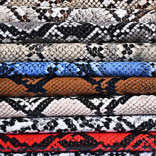 Piel sintética de serpiente para coser bolsos, cubierta de sofá, tapicería de ropa, tela de retales artesanal, Tissu de cuero sintético, 100x138cm 2024 - compra barato
