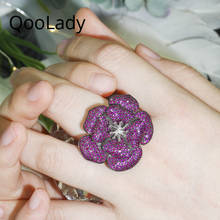 Женское кольцо с крупным цветком QooLady, винтажное обручальное кольцо черного и золотого цвета с фуксия и кубическим цирконием, F070 2024 - купить недорого