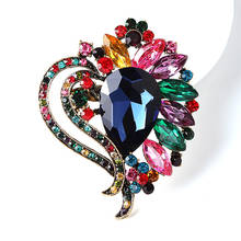 6 Colors Available Crystal Heart Brooches For Women Large Fashion Elegant Pins Wedding Bouquet Brooch Vintage Style 2024 - buy cheap