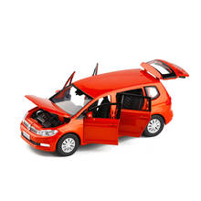 Coche de alta simulación Volkswagen Touran L van MPV, vehículo de metal ligero y con sonido de seis puertas, escala 1:32, regalo para niños 2024 - compra barato