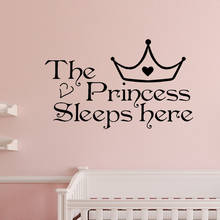 Наклейки на стену с изображением принцессы спящей здесь, для детской комнаты, спальни, художественная стена с цитатой, обои, аксессуары для украшения дома 2024 - купить недорого