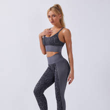 Fitness Set Women Seamless Sports Suit 2 Piece Serpentine High Quality Fitness Sportswear Gym Leggings And Top Push-up Tracksuit 2024 - buy cheap