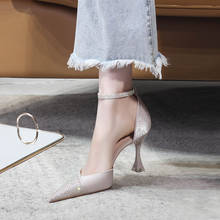 Стразы Baotou туфли на шпильках для невесты свадебные женские туфли Новинка Лето 2021 подходящие ко всему сандалии с острым носком и пряжкой 2024 - купить недорого