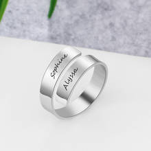 Персонализированное кольцо с Гравированными именами для мужчин и женщин, регулируемое кольцо из нержавеющей стали, подарок на заказ для матери и дочери BBF 2024 - купить недорого