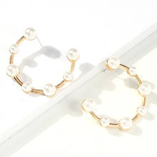 New Small C-shaped Pearl Stud Earrings For Women Girlfriend GIfts Simple Ear Jewelry Ladies Fashion Stud Earrings 2024 - buy cheap
