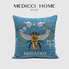 Medicci Home Boutique-funda de cojín de terciopelo de lujo, de abeja, bordado de alta precisión, elegante, decorativo para interiores 2024 - compra barato