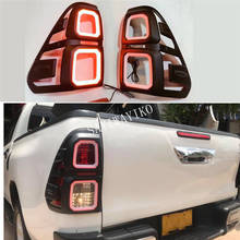 Cubierta de luces traseras LED para Toyota Hilux Revo 2015-18, cubiertas de lámpara LED, embellecedor de luces traseras, accesorios para coche 2024 - compra barato