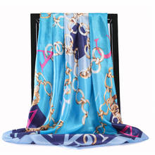 Женский атласный хиджаб, роскошный брендовый шелковый шарф с принтом цепей, 90 х90 см, квадратная шаль, весна-осень 2021 2024 - купить недорого