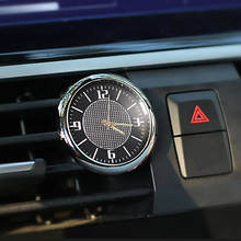 Adorno de reloj para coche, Accesorio luminoso para salpicadero de automóvil, con Clip de salida de ventilación, pantalla de hora 2024 - compra barato