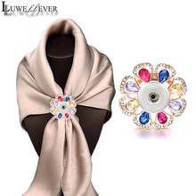 Nuevo broche intercambiable 022 de flores de diamantes de imitación apto para bufanda de botón a presión de 18mm Clips para bufanda para mujer regalo de joyería 2024 - compra barato