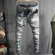 Estilo italiano dos homens da moda jeans luz azul fino ajuste retalhos rasgados jeans calças de grife do vintage streetwear hip hop jeans 2024 - compre barato