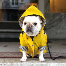 Одежда для собак, водонепроницаемый плащ для щенков, модный классный куртки для собак ветрозащитный наряд для собак, зоотовары для маленьких и средних собак 2024 - купить недорого