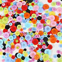 АКЦИЯ 100 шт 11 мм круглые полимерные DIY Скрапбукинг Мультяшные кнопки пластиковые кнопки для самодельных детских швейных изделий 2024 - купить недорого