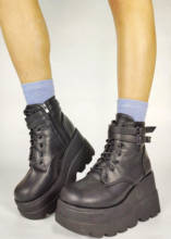 Botas de plataforma con parte inferior gruesa para mujer, zapatos góticos de lujo, con cremallera, talla grande, Punk 2024 - compra barato