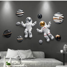 Скандинавская Резина 3D настенная подвеска астронавт поделки домашняя детская комната настенная плаета фрески украшение гостиница диван фон настенные наклейки 2024 - купить недорого