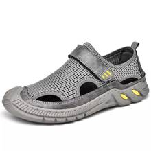 Baotou-sandalias de verano con agujeros para hombre, zapatos de playa cómodos y antideslizantes con suela blanda, de malla hueca, talla grande 46 2024 - compra barato