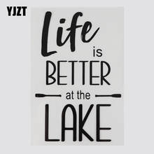 Yjzt 11.1cmx17.2cm a vida é melhor no lago pesca decalque vinil etiqueta do carro preto/prata 8a-1051 2024 - compre barato
