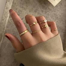 Новинка 2021, простое искусственное украшение для женщин, минималистичные кольца золотого цвета в форме бабочки, ювелирные изделия в Корейском стиле, соединительные кольца 2024 - купить недорого