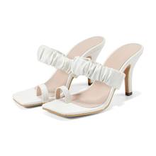 Novo 2021 sapatos femininos verão stiletto saltos quadrados toe slides fora plissado adulto branco tamanho da ue 35-42 moda chinelos de escritório 2024 - compre barato