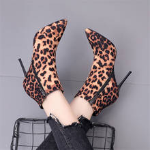 Botas femininas de salto alto martin botas de salto alto sexy leopardo-estampado apontou dedo do pé stiletto botas curtas femininas botas mujer 2024 - compre barato
