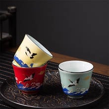 Taça de chá de cerâmica pintada à mão, guindaste criativo retrô para escritório kung fu master, copo pequeno de porcelana aparelho de bebidas chinesas 2024 - compre barato