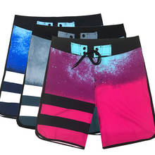 Shorts de praia masculino, bermuda listrada com elástico para praia e corrida, roupa de banho de secagem rápida para homens 2024 - compre barato