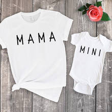 2020  mommy and me family clothing mom and daughter tops mom son matching clothes mini baby tshirt family look summer white love 2024 - buy cheap