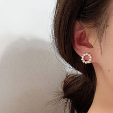 Brincos de pérola femininos, piercing de orelha moderno, simples, elegante, presilha de ouro, jóias de festa para meninas 2024 - compre barato