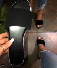 2020 Durable negro sandalias al aire libre moda desenfadada playa plana Flip Flop de verano de primavera las mujeres las diapositivas de leopardo de las mujeres Zapatillas de casa 2024 - compra barato