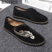 Luxury Mens Shoes Casual Chinese Shoes Men 2022 Embroidery Fashion Designer Loafers Slip On Driving Shoes Men Comfortable Brand 2024 - buy cheap