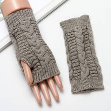 Горячая Распродажа, теплые перчатки без пальцев, теплые зимние женские перчатки, вязаные крючком, искусственные перчатки, женские шерстяные варежки 2024 - купить недорого