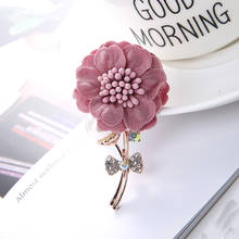 MOONROCY-broche de Color oro rosa para mujer, broches de cristal rojo, rosa y azul para la oficina, regalo elegante, joyería al por mayor 2024 - compra barato