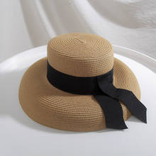 Шляпа от солнца в стиле Хепберн женская, элегантная однотонная Соломенная Панама с широкими полями, с защитой от УФ лучей, с черной лентой, для пляжа, летняя 2024 - купить недорого