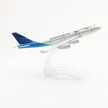 12CM 1:400 landing gear Aircraft Boeing B747-400 model simulation Garuda Indonesia Plane W base airbus alloy airplane displayToy 2024 - buy cheap