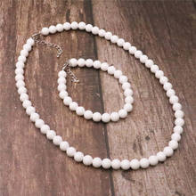 Conjunto de collar y pulsera con cuentas redondas de 8mm para mujer, conjunto de pulsera con perlas de imitación de concha blanca Artificial, regalo para mujer de 18 pulgadas Y536 2024 - compra barato