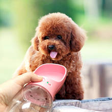 Suprimentos para animais de estimação cão produto garrafa de água portátil viagem garrafa de água cão gato tigela adequada para exterior fácil de transportar aroun 2024 - compre barato