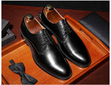 Sapatos masculinos de couro estilo oxford, calçados formais para homens para casamento e escritório com cadarço 2024 - compre barato