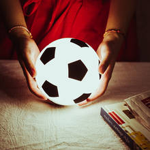 Luz noturna de led para futebol, masculina, à prova d'água, branca quente, recarregável, de silicone, com regulagem de iluminação