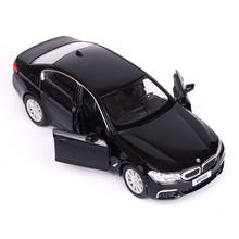 1:36 Scale Diecast Alloy Metal Car Model For  M550i Collection Vehicle Model Pull Back Toys Car for children gifts 2024 - buy cheap