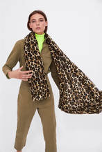 Bufanda de Cachemira suave con estampado de leopardo para mujer, chal grueso, cálido, básico, con borla, estola Pashmina, Unisex, Invierno 2024 - compra barato