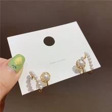 2020 новые корейские жемчужные двойные круглые серьги-гвоздики для женщин, модные элегантные золотые цветные c-образные Ювелирные серьги в подарок 2024 - купить недорого