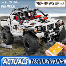 Mould King 18005 Remote Control Car MOC 4x4 SUV Truck The Silver Flagship Off-road Vehicle Building Blocks Kids Birthday Gifts 2024 - buy cheap