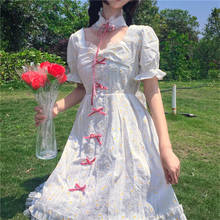 Японское милое белое платье с квадратным воротником и цветочным рисунком «маленькая Маргаритка» французское Платье До Колена mori girl 2020 новые летние платья 2024 - купить недорого