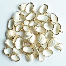 Wholesale 20pcs/lot 2020 new fashion natural Shell scallop shape Pendant for DIY Craft Jewelry Accessories Making free shipping 2024 - buy cheap