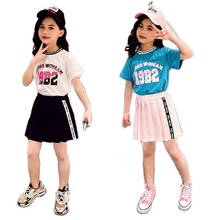 Одежда для маленьких девочек, новинка, летний комплект одежды для девочек, Спортивная футболка для подростков + плиссированная школьная юбка, костюм для девочек, детская одежда 2024 - купить недорого