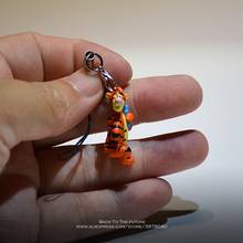 Disney Winnie the Pooh Tigger 2,5 см, фигурка, коллекция украшений аниме, фигурка, игрушка, модель для детей, подарок 2024 - купить недорого