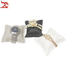 Suporte de exibição de joias de relógio de natal moda suporte de armazenamento de pulseira organizador de joias travesseiro caixa de suporte de almofada 2024 - compre barato