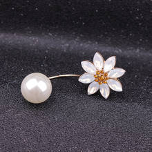 Pin de collar de cristal para blusa, collar de perlas, flor Jane, broche antidecoloración, accesorios de hebilla de Chal 2024 - compra barato